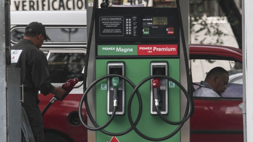 Esto costarán la gasolina, cigarros y bebidas en 2024 tras el aumento en los impuestos