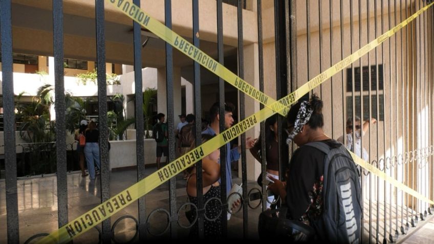 Universidad de Acapulco cierra por los daños de "Otis" y deja en la incertidumbre a más de mil alumnos