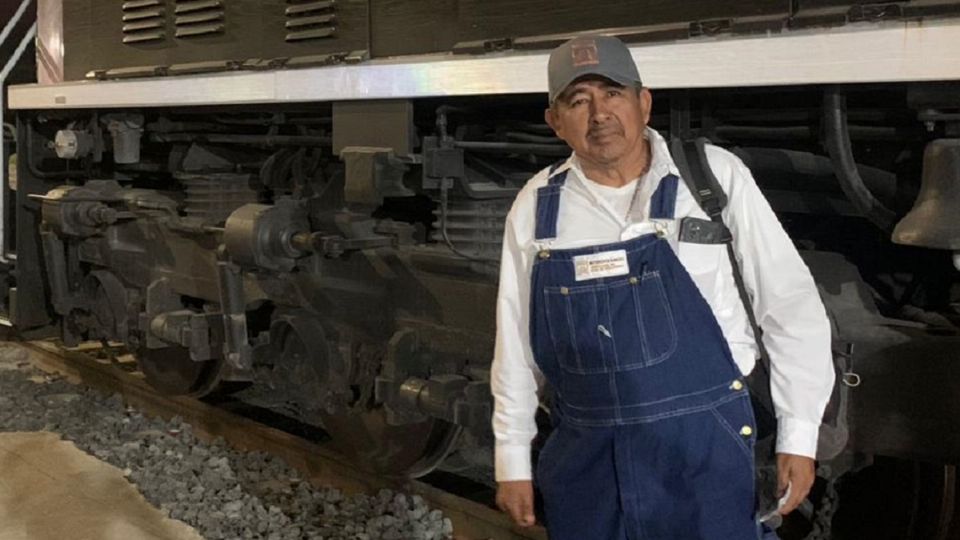 Jorge, originario de Matías Romero, el pueblo de mayor tradición ferrocarrilera en Oaxaca