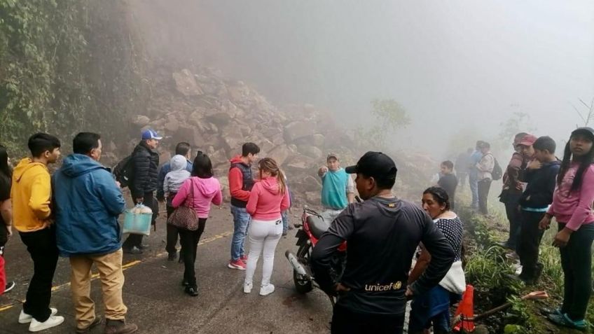 Derrumbe bloquea carretera Misantla-Xalapa en región capital de Veracruz