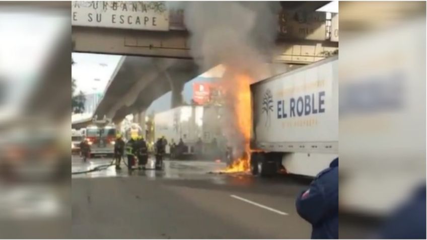 Se incendia tráiler en la México-Querétaro y colapsa el tráfico, alternativas viales