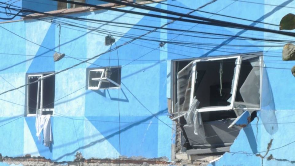 Una de las víctimas salió dispara por la ventana tras la explosión.