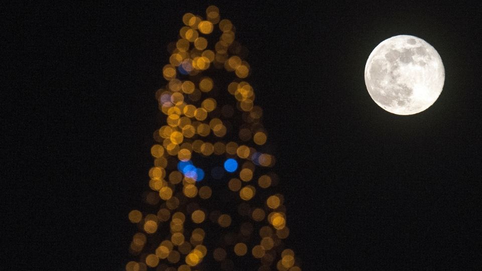 A la Luna llena que ocurre después del solsticio de invierno se le llama Luna Fría