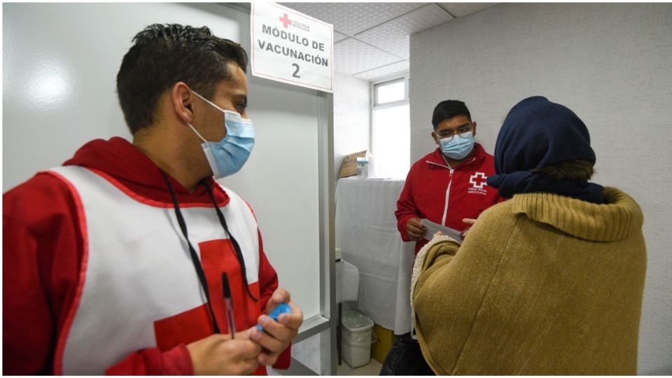 La vacunación en farmacias no afectará la campaña de vacunación del Gobierno Federal