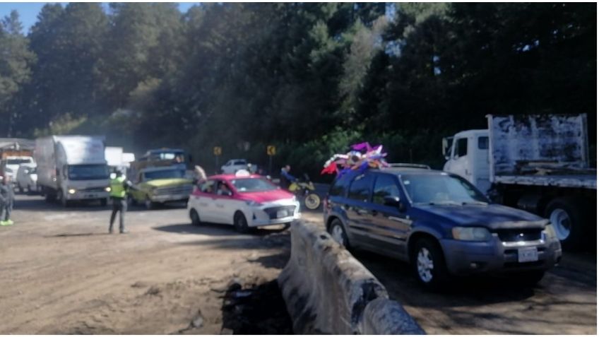 Carretera México-Toluca: reabren un carril tras 8 horas de cierre por volcadura