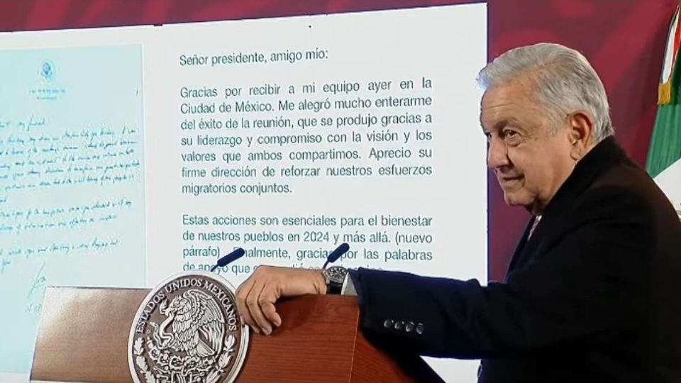 El presidente mostró el texto completo