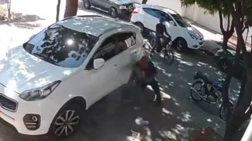 El hombre se defendió y disparó al asaltante.