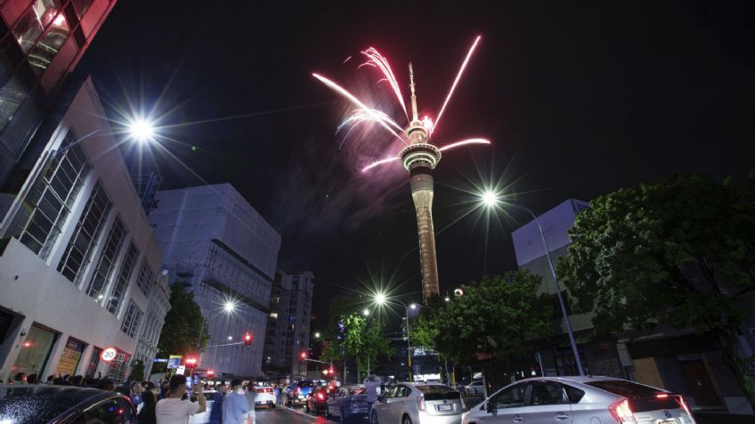 Entre grandes espectáculos y fuegos artificiales, así recibieron Australia y Nueva Zelanda el 2024