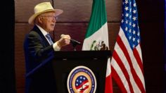 Siete de cada 10 armas ilegales en México llegaron desde EU: Ken Salazar urge a combatir el tráfico