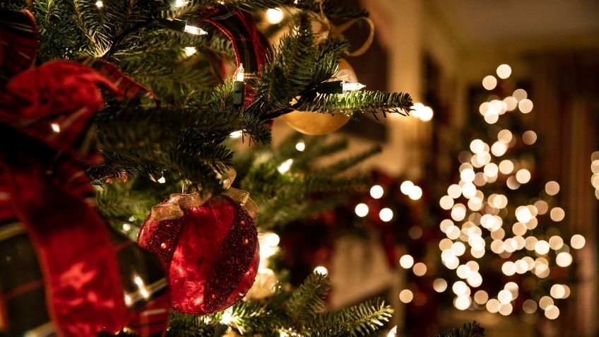 Luces de navidad: ¿deben desconectarse en la noche o se pueden quedar encendidas?