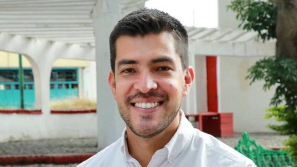 Juan Pablo Adame fue despedido en las redes sociales.