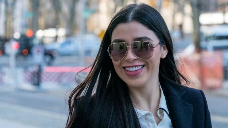 La esposa del 'Chapo' Guzmán pasará cuatro años en libertad supervisada.