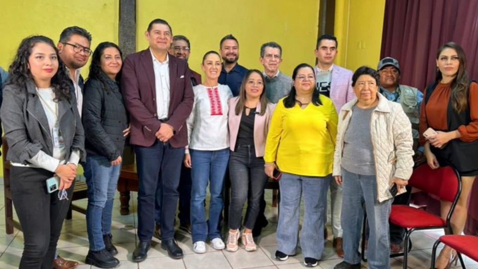 Claudia Sheinbaum tuvo un encuentro con medios en Puebla.