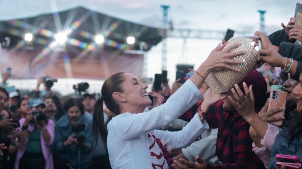 Claudia Sheinbaum resaltó el sentido humanista de la 4T.