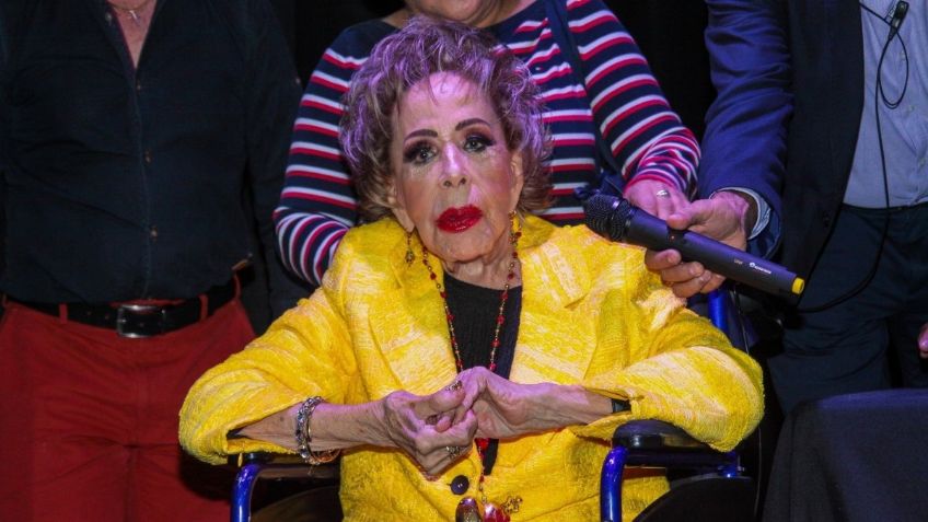 VIDEO | Silvia Pinal inaugura el nuevo teatro Versalles: “Lo que quieran aquí lo van a encontrar”