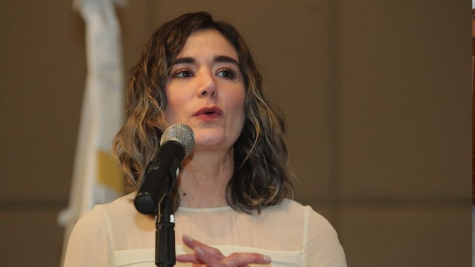 Dania Paola Ravel detalló lo que se vivió entre la reunión del INE y el Senado