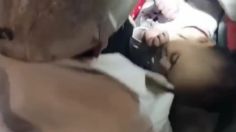 VIDEOS | Equipos mexicanos rescatan con vida a una bebé y una niña debajo de los escombros en Turquía