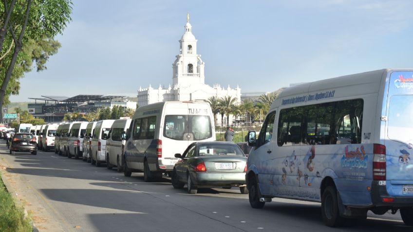 Organizaciones de transporte respaldan a Adán Augusto López en Tijuana