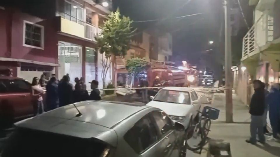 De acuerdo con los primeros reportes, los hechos ocurrieron en un inmueble ubicado en calle Lago Chairel, colonia El Palmar