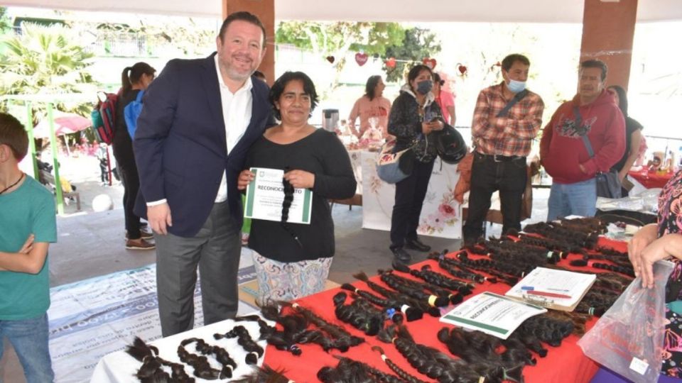 Con la participación de más de 200 mujeres productoras-comerciantes contrerenses se realiza la primera Feria del Día del Amor y la Amistad contrerense