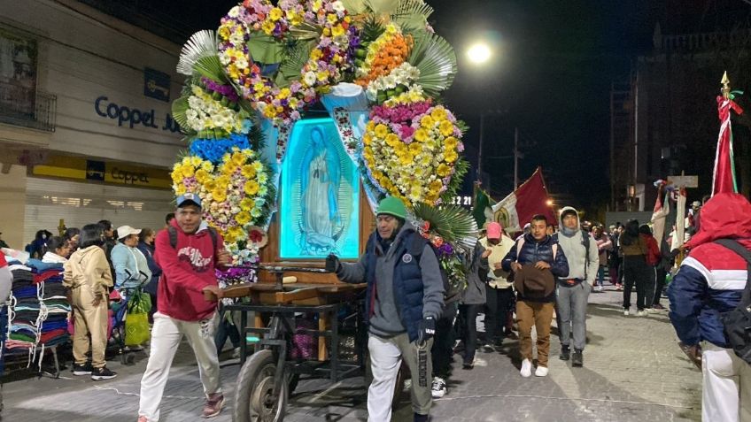 Miles de peregrinos originarios de Toluca llegan a la Basílica de Guadalupe