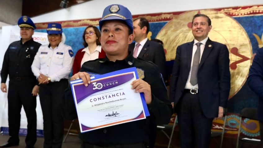 Capacitan en Derechos Humanos a policías de Escudo Coyoacán