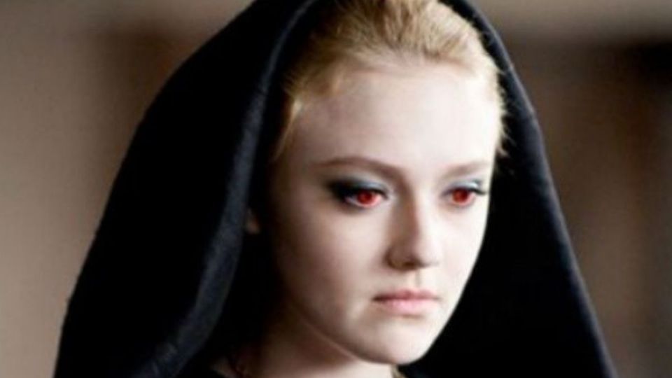 Dakota Fanning en crepúsculo. Fuente: Instagram @crepusculo_oficial