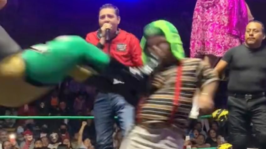 VIDEO: golpean a Medio Metro por bailar arriba del cuadrilátero el paso del chavito