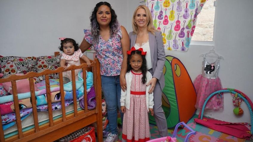 Huixquilucan entrega casas a familias vulnerables