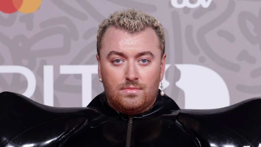 Las fotos de cuando Sam Smith posó semidesnudo y con hilos para una revista