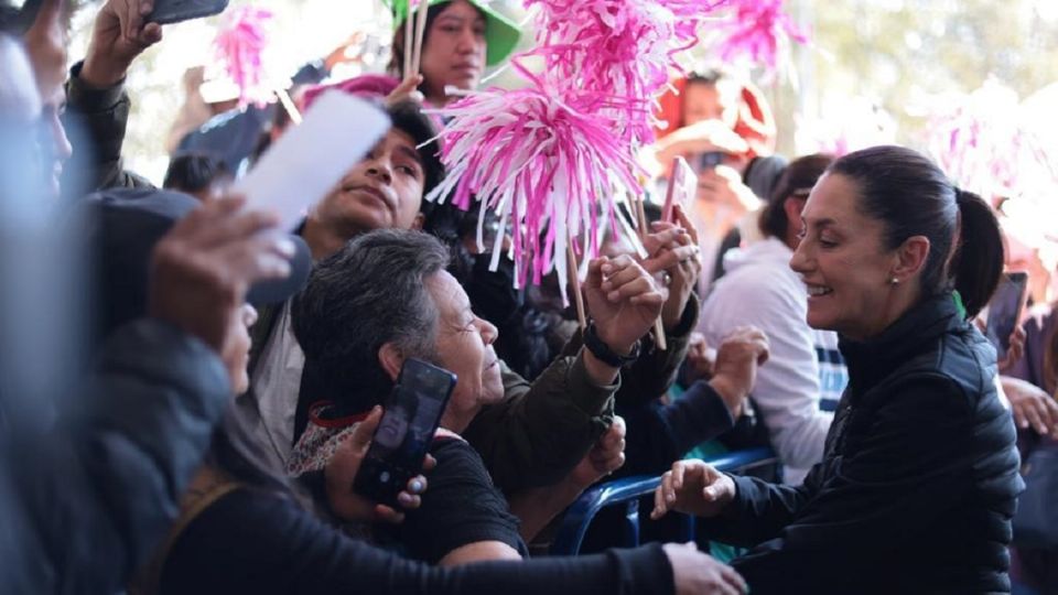 Claudia Sheinbaum se reunió con ciudadanos de la alcaldía Tláhuac