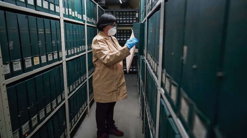 IMSS pone a disposición de visitantes toda su historia en 25 mil expedientes dentro del Archivo Histórico