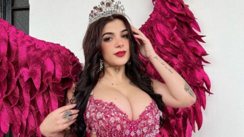 VIDEO | Karely Ruiz luce vestido dorado desde su camioneta de lujo y luce como princesa árabe