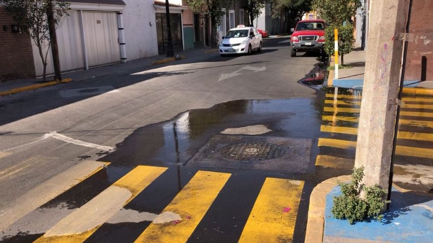 Pasó de ser una fuga de agua a una fuente.