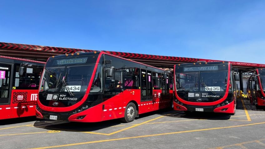 Línea 3 del Metrobús completa su primera flota 100% eléctrica: "Este proyecto es único en el mundo"