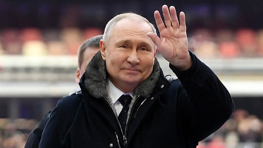 ¿"Acarreados" en Rusia? Denuncian que Putin contrató "extras" para llenar un estadio donde ofreció mitin