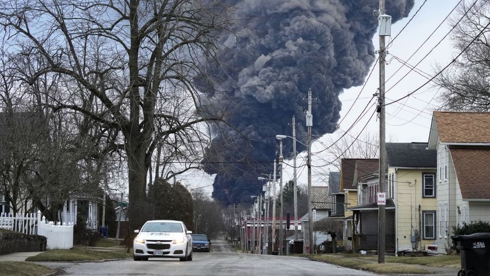 Piden a los habitantes mantenerse alerta.