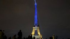 Occidente manda contundente mensaje a Putin: iluminan sus monumentos con los colores de Ucrania