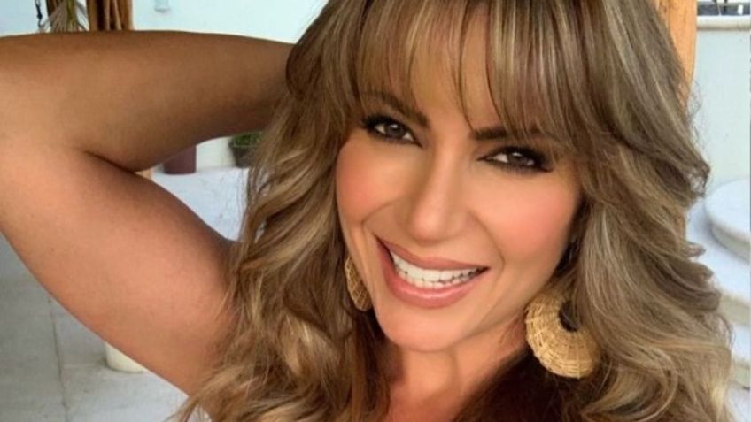 Martha Julia cumple 50 años: 4 bikinis modernos con los que destaca su figura