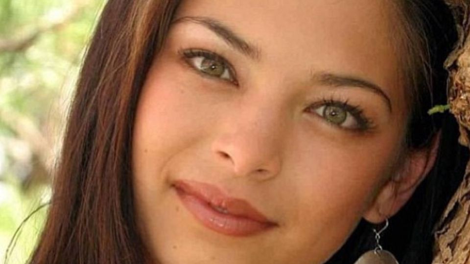 Kristin Kreuk. Fuente: Instagram @smallville_fan_page
