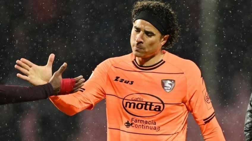 Memo Ochoa lanza su propia bebida alcohólica y causa furor en redes sociales: "¡Aquí está el vino Ochoa!"