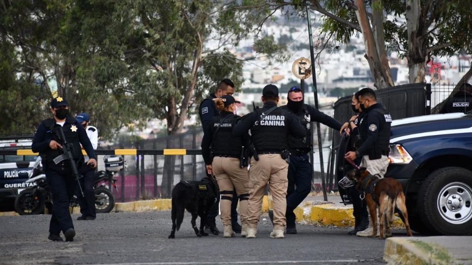 Las autoridades mantienen el cerco de seguridad en la zona