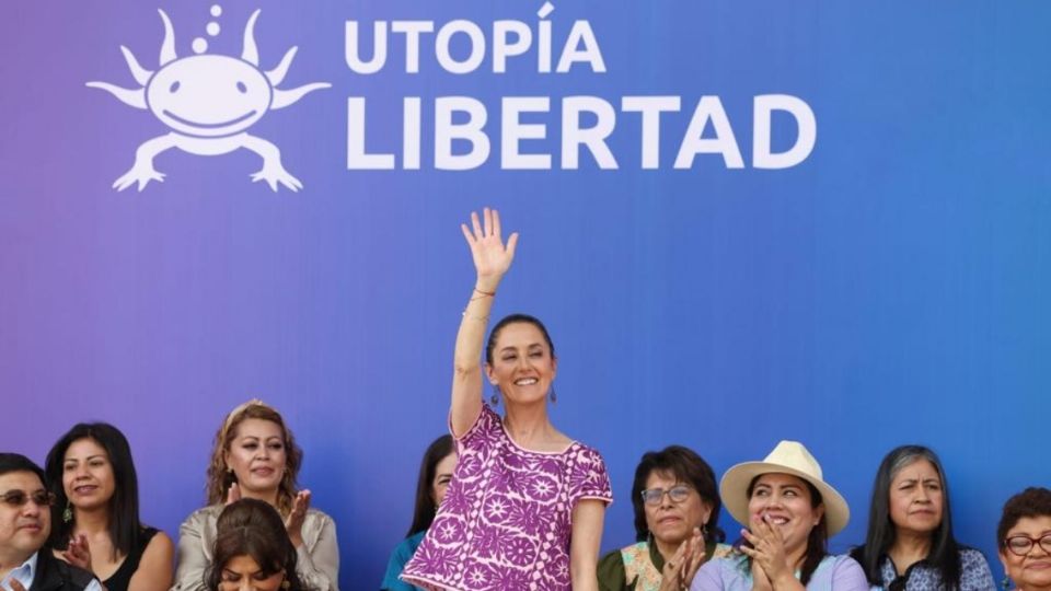 La alcaldesa Clara Brugada acompañó a la mandataria capitalina durante la inauguración