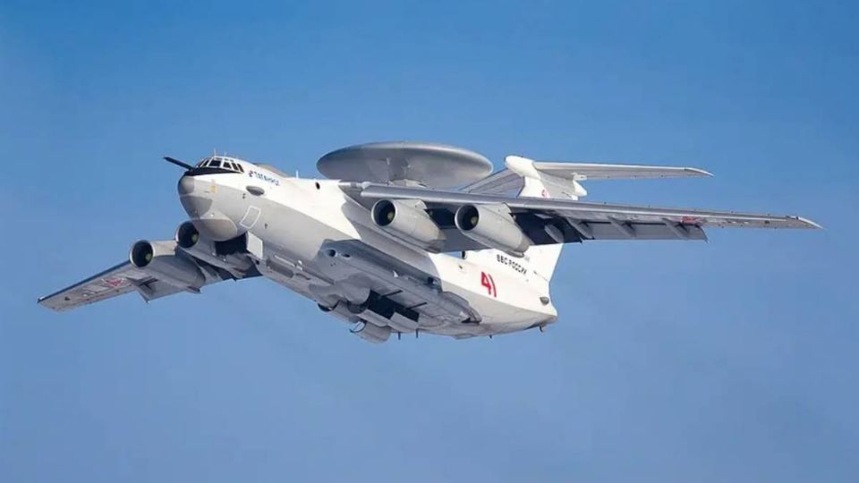 El Beriev A-50U es usado en operaciones especiales.