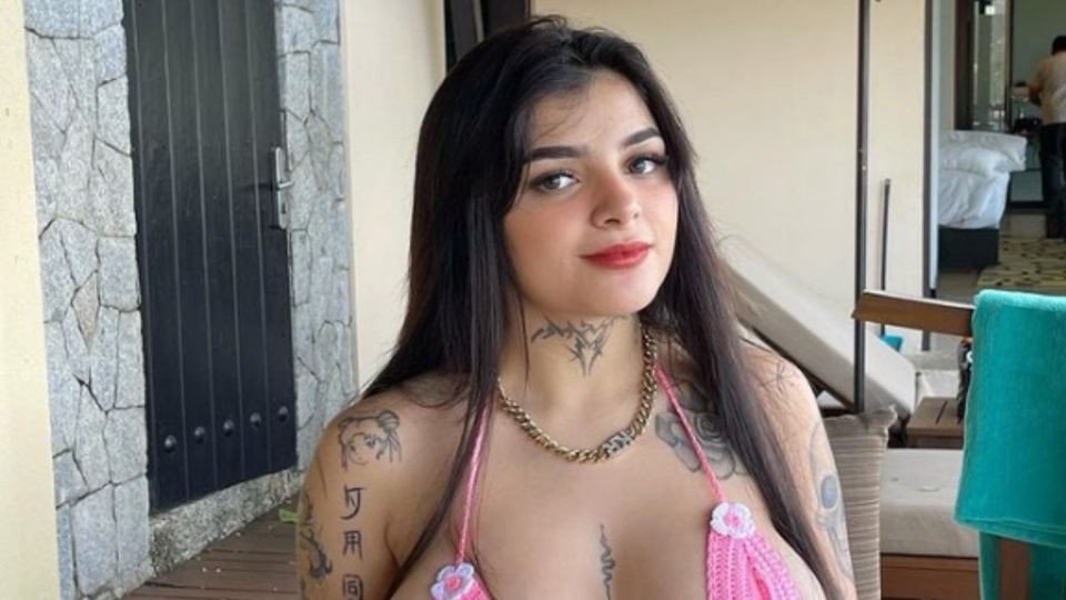 Karely Ruiz destaca por ayudar al prójimo a través de sus redes sociales