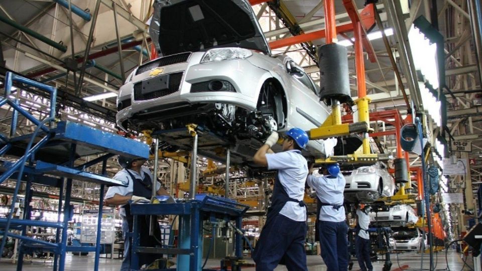 Subió la producción y la exportación de autos en noviembre