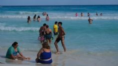 Turistas nacionales aprovechan el primer puente y visitan las playas de México