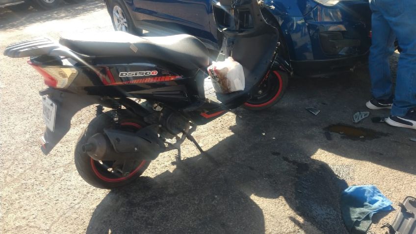 Motociclista resulta lesionado tras choque con una camioneta