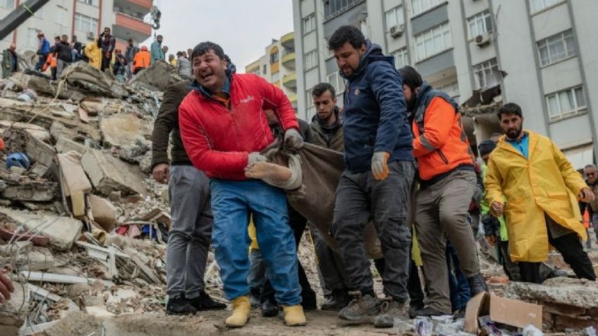 Mexicana en Turquía vive momentos de angustia tras sismos: "No han parado las réplicas"