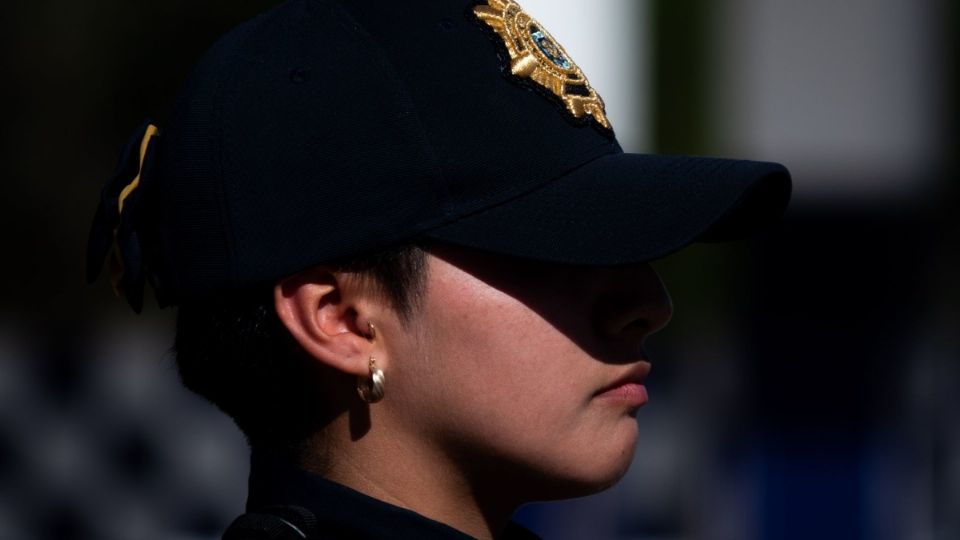 Los ataque contra mujeres policías van en aumento.